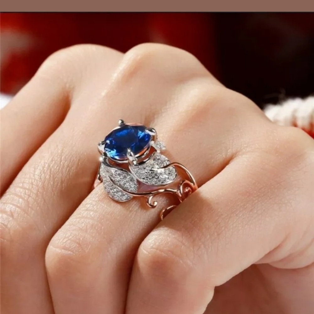 Lovely Sapphire Cocktail Ring